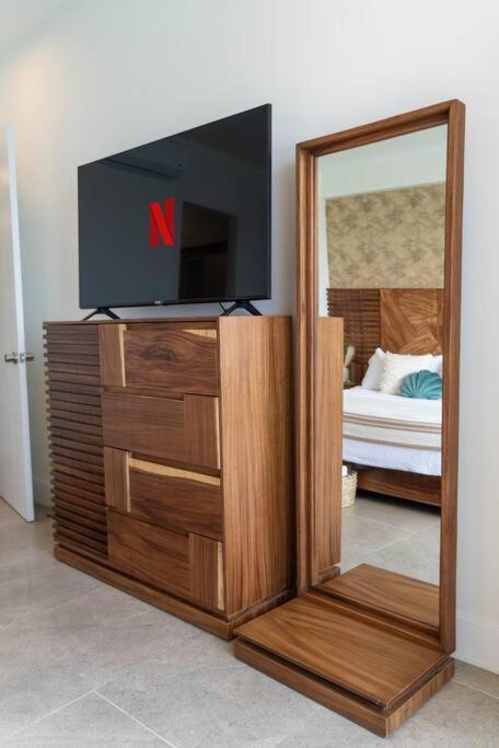 Hotel Suite Luxe Sunset Tijuana Bagian luar foto