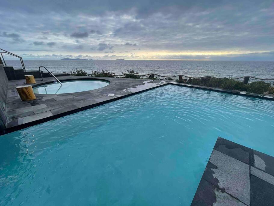 Hotel Suite Luxe Sunset Tijuana Bagian luar foto